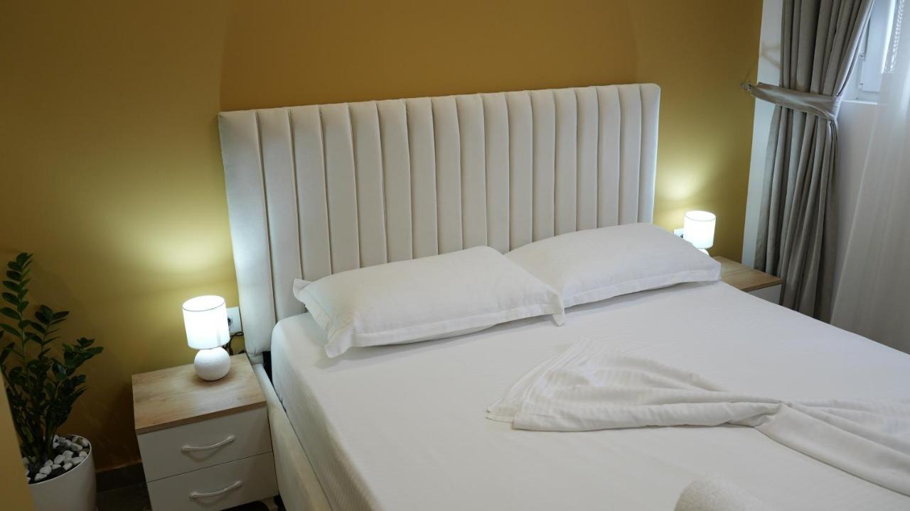 Hotel Luris Golem  Εξωτερικό φωτογραφία