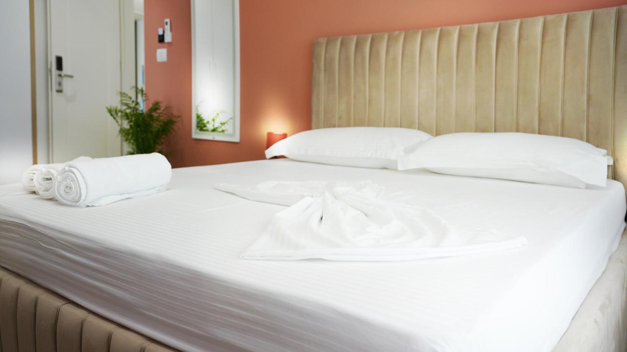 Hotel Luris Golem  Εξωτερικό φωτογραφία